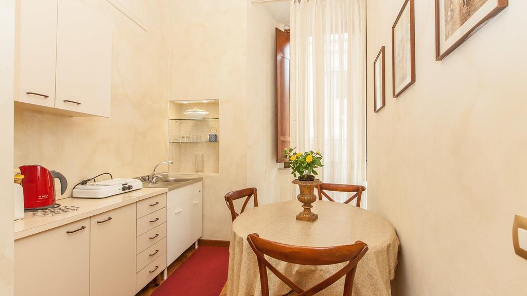 Domus Minervae Daire Roma Oda fotoğraf